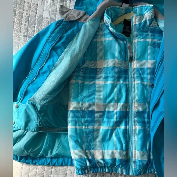 2 in 1 Girls Winter Ski Coat - Picture 2 of 4